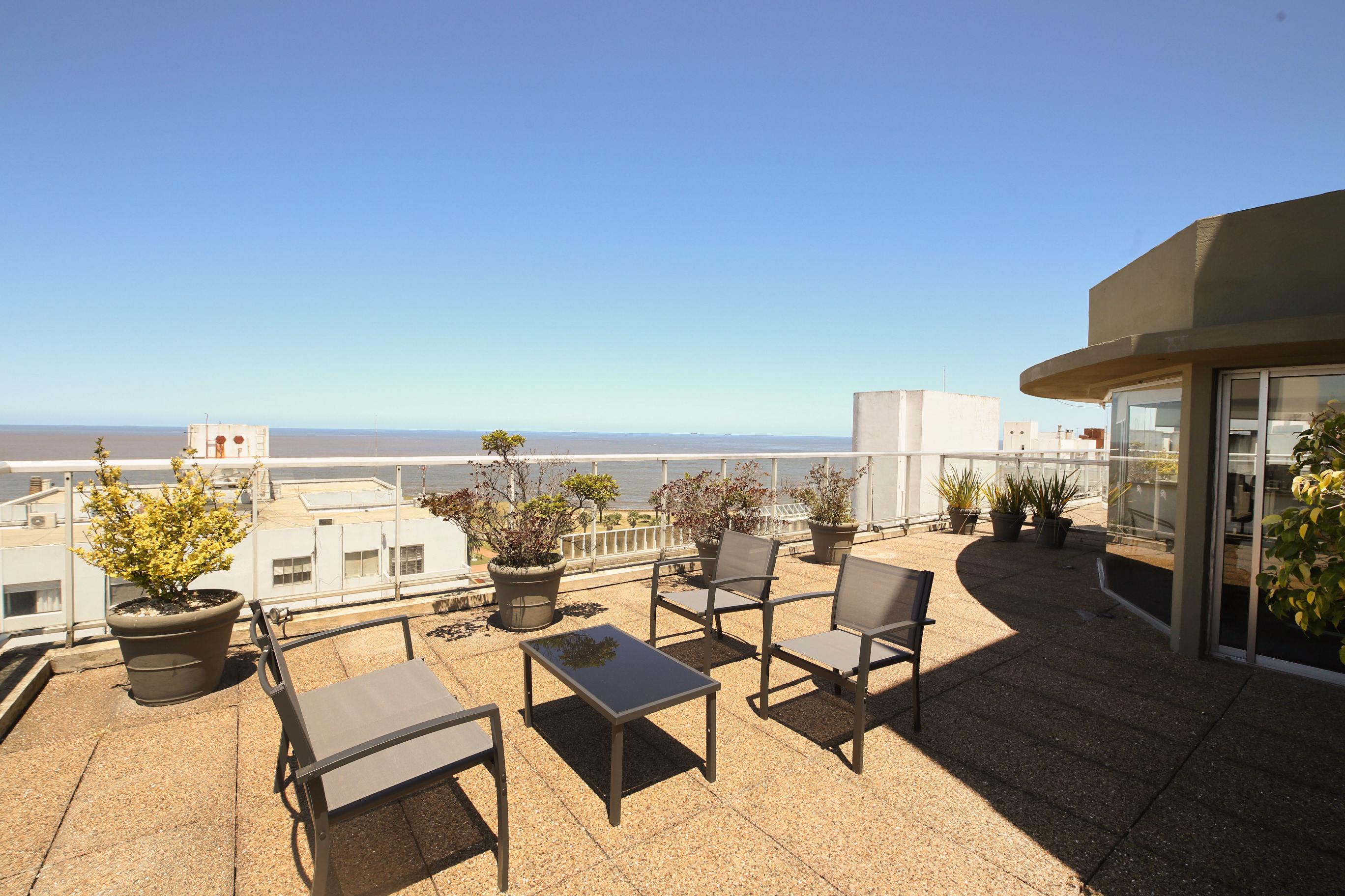 Punta Trouville Hotel Монтевидео Екстериор снимка