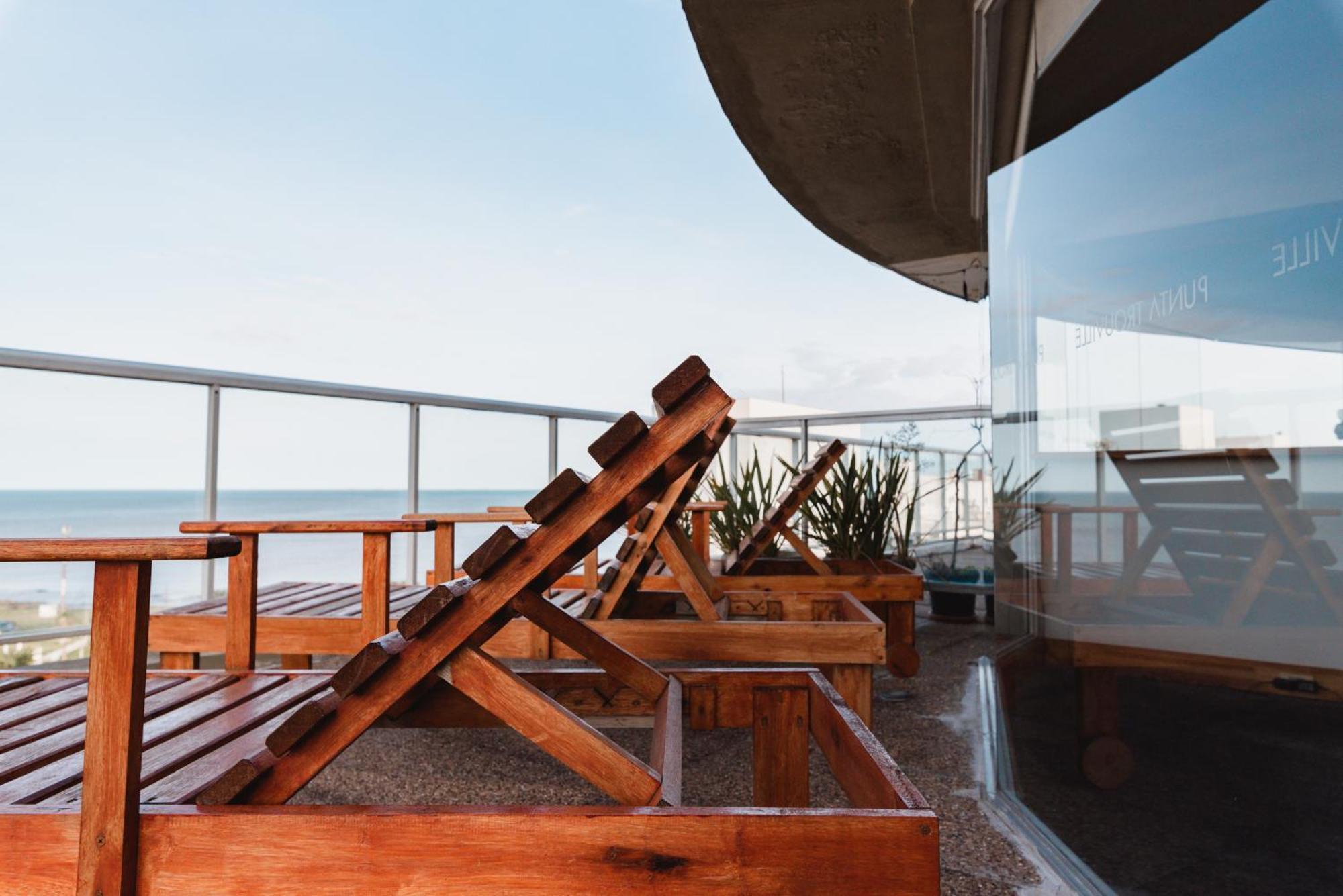 Punta Trouville Hotel Монтевидео Екстериор снимка